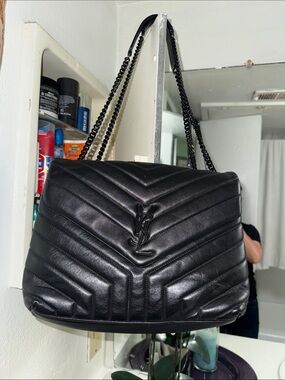 AUTHENTIC YSL CHEVRON SHOULDER BAG.